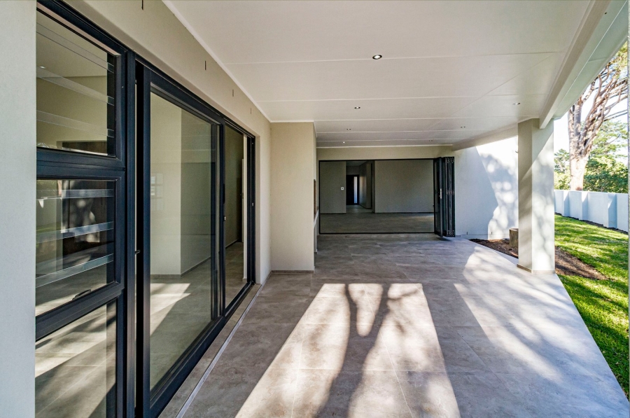 4 Bedroom Property for Sale in Mzuri Estate Western Cape